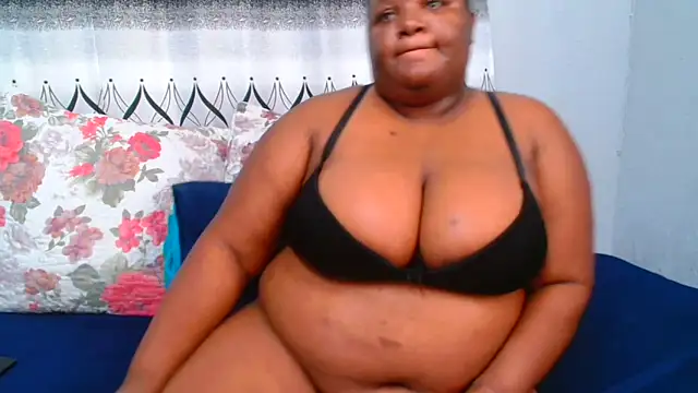 ChubbyBoobsxxx online show from 3, 3, 2026