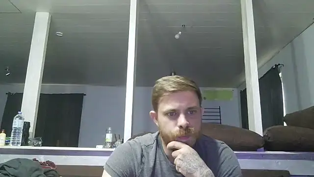 Snapshot of Bikerhot883hd chatting on 4, 5, 2026 Bikerhot883hd online show from 4, 5, 2026