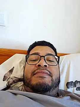 Snapshot of EbanoENeves69 chatting on 18, 11, 2025 EbanoENeves69 online show from 18, 11, 2025