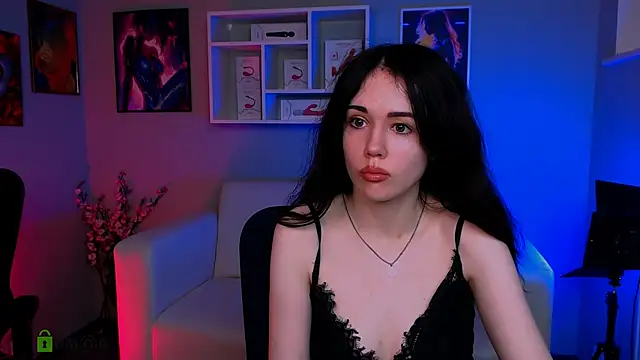 Snapshot of riley_sanders chatting on 22, 9, 2025 riley sanders online show from 22, 9, 2025