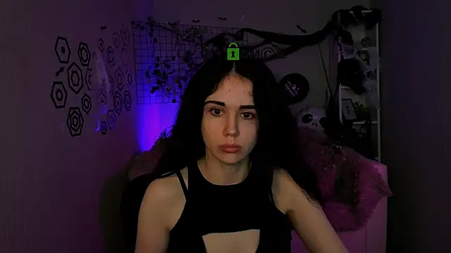 Snapshot of riley_sanders chatting on 27, 10, 2025 riley sanders online show from 27, 10, 2025