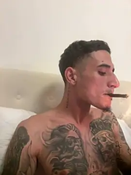 Snapshot of Cuban_4777 chatting on 11, 1, 2026 Cuban 4777 online show from 11, 1, 2026