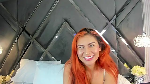 CoraimaSahin online show from 17, 1, 2026