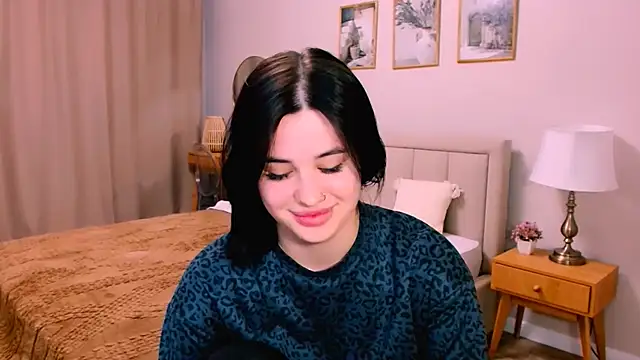 lil angel  online show from 5, 2, 2026