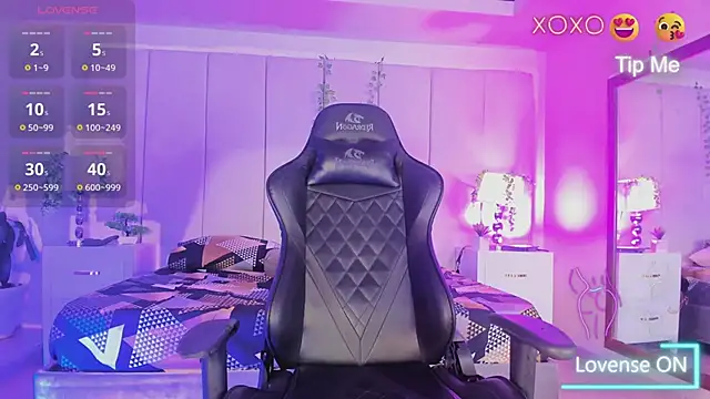 mia rousse25 online show from 5, 4, 2026