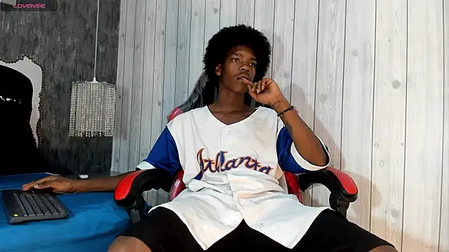 Cam Brown online show from 19, 10, 2025