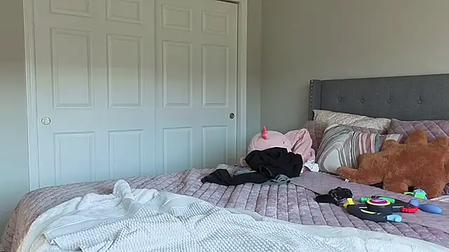 bambifarrina online show from 3, 10, 2025