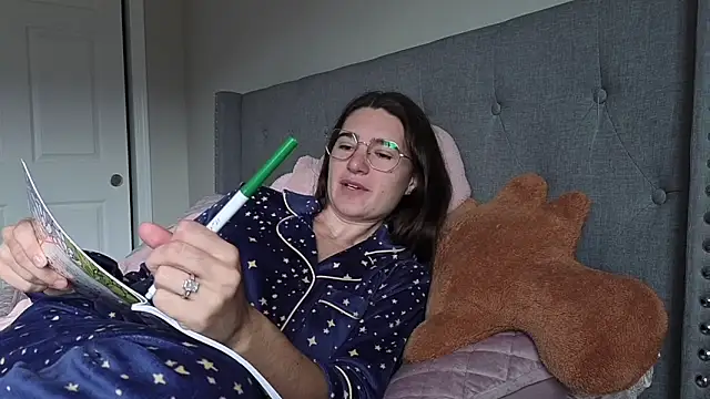 bambifarrina online show from 8, 11, 2025