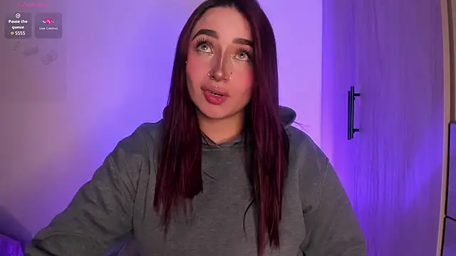 Snapshot of scarlett_Collinss chatting on 4, 2, 2026 scarlett Collinss online show from 4, 2, 2026