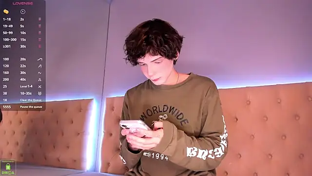 ColeStorm online show from 25, 10, 2025