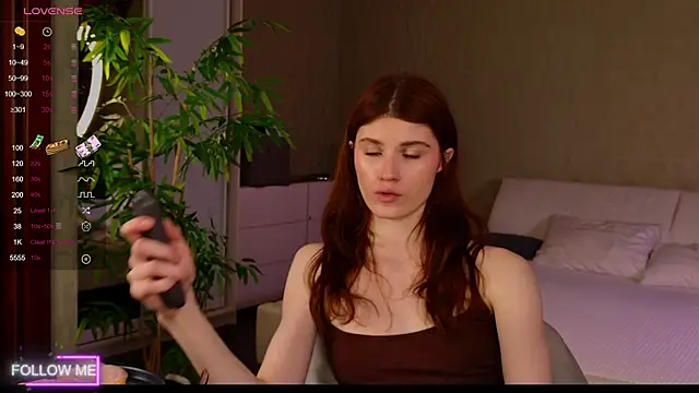 Angell Wild online show from 17, 10, 2025