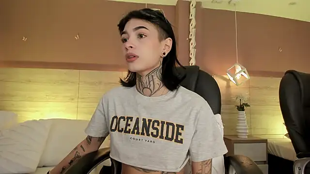 Snapshot of aa_lunit chatting on 27, 2, 2026 aa lunit online show from 27, 2, 2026