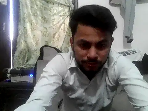 Snapshot of urdreamman chatting on 7, 4, 2026 urdreamman online show from 7, 4, 2026
