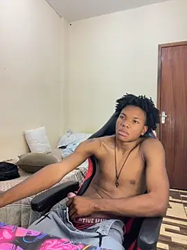 Snapshot of eunegrao chatting on 29, 10, 2025 eunegrao online show from 29, 10, 2025