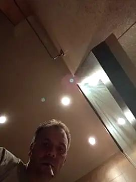 Snapshot of manchego85 chatting on 15, 10, 2025 manchego85 online show from 15, 10, 2025