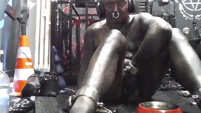 object857 online show from 25, 2, 2026