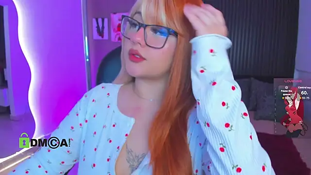 Snapshot of Dulcerose_01 chatting on 19, 5, 2026 Dulcerose 01 online show from 19, 5, 2026