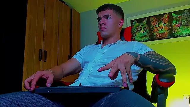 Snapshot of ALPHA_DOMINUS_ chatting on 26, 9, 2025 ALPHA DOMINUS online show from 26, 9, 2025