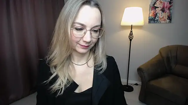 Ava Elior online show from 20, 11, 2025