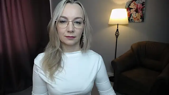 Ava Elior online show from 2, 2, 2026