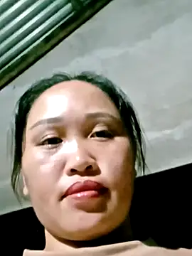 Snapshot of LanAnh-Lovely66 chatting on 4, 10, 2025 LanAnh-Lovely66 online show from 4, 10, 2025