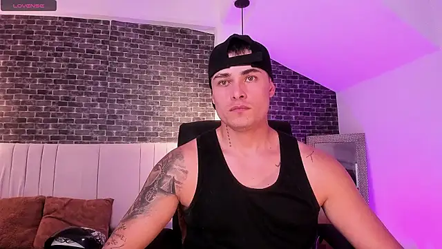 Snapshot of connorsmiith chatting on 14, 2, 2026 connorsmiith online show from 14, 2, 2026