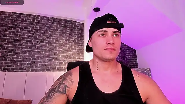 Snapshot of connorsmiith chatting on 4, 3, 2026 connorsmiith online show from 4, 3, 2026