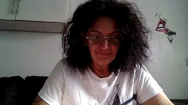 RubyyRosee online show from 4, 7, 2026
