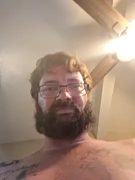 Snapshot of bigdaddypatches37 chatting on 28, 9, 2025 bigdaddypatches37 online show from 28, 9, 2025