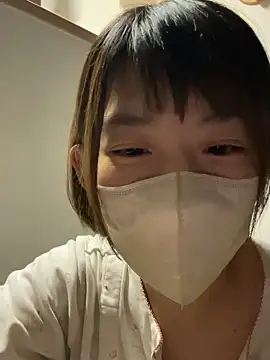 Snapshot of usako_2025 chatting on 20, 12, 2025 usako 2025 online show from 20, 12, 2025