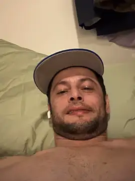 Snapshot of Carlosmauricio123 chatting on 1, 2, 2026 Carlosmauricio123 online show from 1, 2, 2026