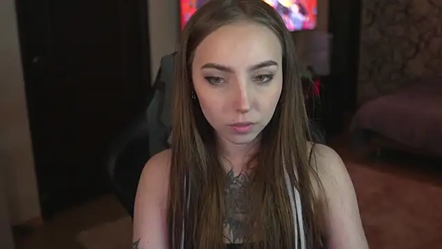 Snapshot of lis_silver chatting on 3, 12, 2025 lis silver online show from 3, 12, 2025