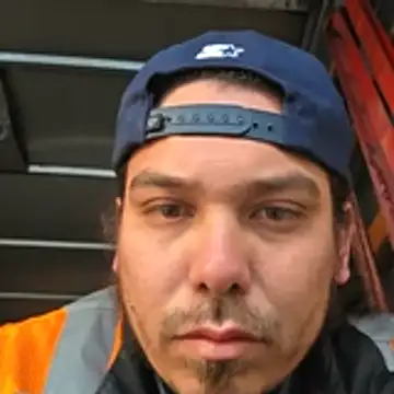 luis97fer online show from 16, 4, 2026