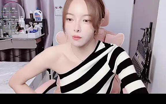 AmyySC online show from 28, 10, 2025