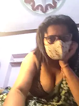 Snapshot of sexy_aaru chatting on 4, 10, 2025 sexy aaru online show from 4, 10, 2025
