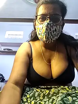Snapshot of sexy_aaru chatting on 22, 11, 2025 sexy aaru online show from 22, 11, 2025