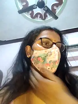 Snapshot of sexy_aaru chatting on 10, 5, 2026 sexy aaru online show from 10, 5, 2026