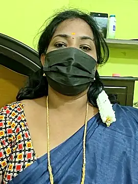 Snapshot of Tamil_Mithra chatting on 3, 3, 2026 Tamil Mithra online show from 3, 3, 2026