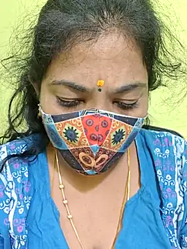 Snapshot of Tamil_Mithra chatting on 26, 6, 2026 Tamil Mithra online show from 26, 6, 2026