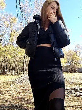 YOOUR EVAA online show from 8, 10, 2025