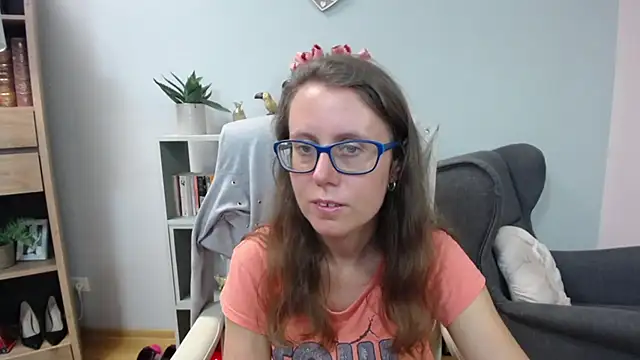 Snapshot of sweetxLizzy chatting on 9, 7, 2026 sweetxLizzy online show from 9, 7, 2026