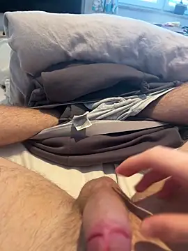 Snapshot of yourfavDick02 chatting on 17, 3, 2026 yourfavDick02 online show from 17, 3, 2026