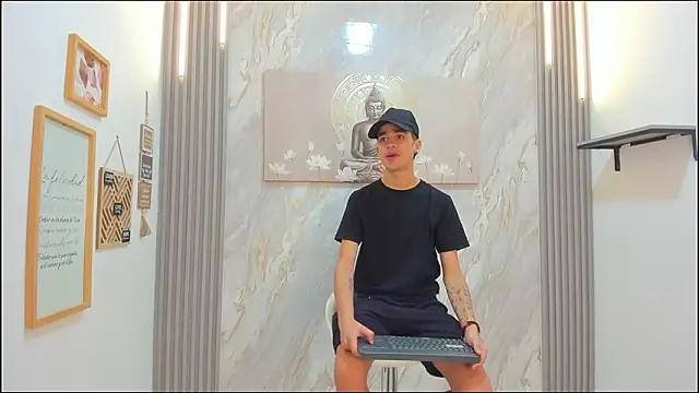 TWINKS BOYS1 online show from 15, 1, 2026