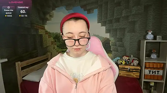 ClaraParks online show from 5, 1, 2026