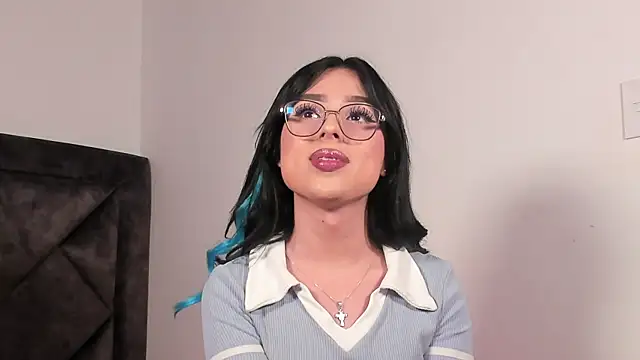 Snapshot of SamanthaRivas_ chatting on 11, 10, 2025 SamanthaRivas online show from 11, 10, 2025