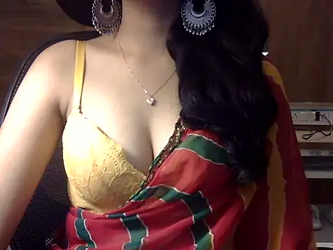 Snapshot of horny_natasha chatting on 20, 9, 2025 horny natasha online show from 20, 9, 2025