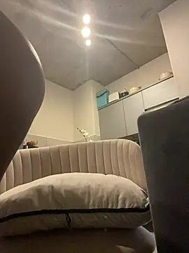 Snapshot of prettydollyy chatting on 22, 4, 2026 prettydollyy online show from 22, 4, 2026