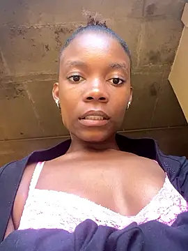 Snapshot of prettydollyy chatting on 10, 5, 2026 prettydollyy online show from 10, 5, 2026
