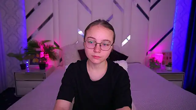 ArrinaWairr online show from 23, 10, 2025