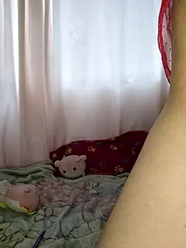 Snapshot of Lucia_Zarate3 chatting on 5, 1, 2026 Lucia Zarate3 online show from 5, 1, 2026